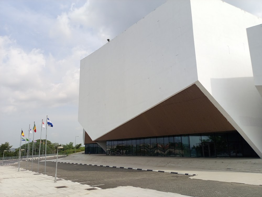 Calabar International Convention Center photo 3